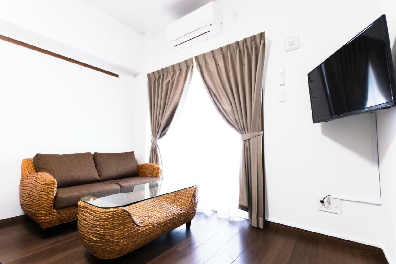 Cozy Stay In Naha Akebono Екстер'єр фото